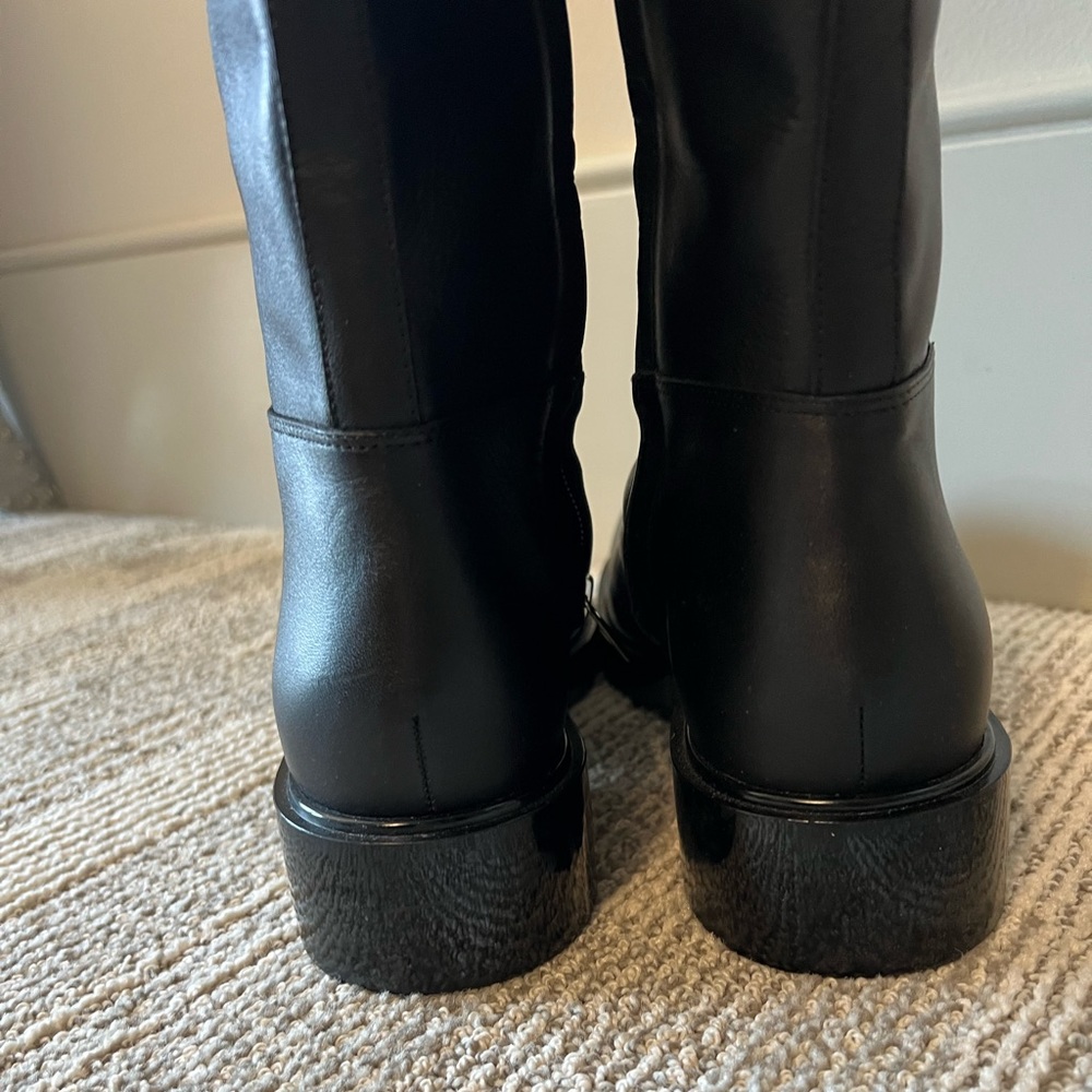 Marc Fisher boots. 8 1/2 medium. - Picture 4 of 10